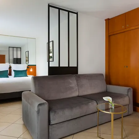 Neho Croisette Hotell 4*