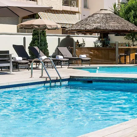 Neho Croisette Hotell 4*
