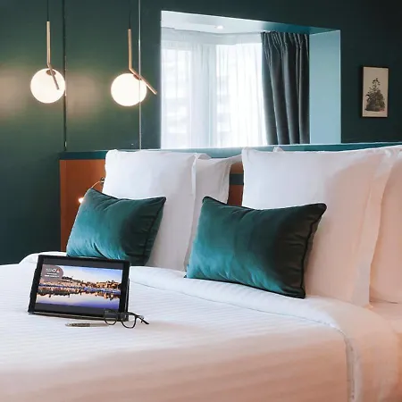 Neho Croisette Hotell